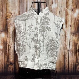 Elegant Gray Floral Blouse